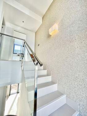 Treppenaufgang zum OG - 