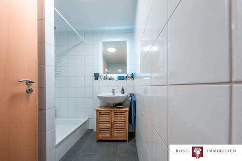 EG - Badezimmer - Bild 1 - 