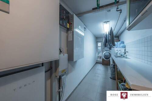 EG - Waschküche-Kellerraum mit Tesla-System - Bild - 