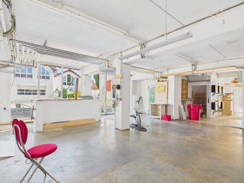 Gewerbeeinheit - 5 Zimmer Doppelhaushälfte zum Kaufen in Waal