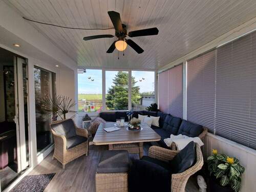 Hochparterre Wintergarten - 