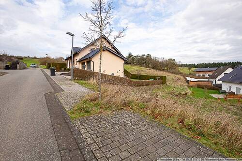 Blick von der Straße - 