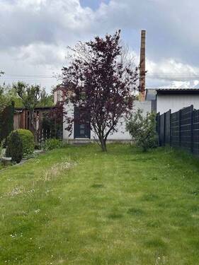 Garten - 3 Zimmer Reihenmittelhaus zum Kaufen in Chemnitz