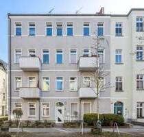 Attraktive 2-Zimmer-Wohnung in Berlin-Karlshorst mit Ausbaupotenzial auf 4 Zimmer