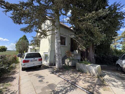 Sanierungsjuwel an der Elbe - 6 Zimmer Doppelhaushälfte zum Kaufen in Seevetal