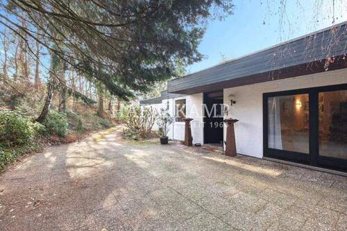 Eingangsbereich - Großzügiges Wohnen im Einklang mit der Natur!