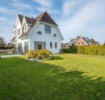 Zeitlose Eleganz in Wenningstedt - Einfamilienhaus der Premiumklasse - Wenningstedt-Braderup (Sylt)