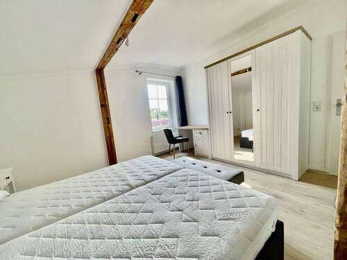 WE 5 Schlafen u. Büro - 