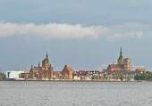 Blick vom Südstrand Skyline Stralsund - 