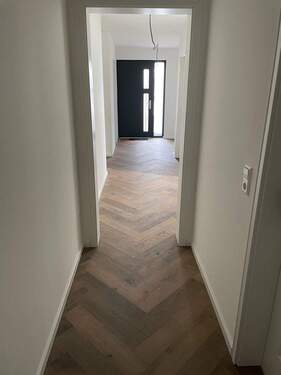 Bild 4 - 7 Zimmer Einfamilienhaus zum Kaufen in Grafhorst