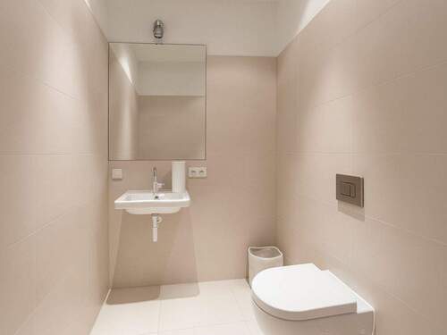 Guest Toilet - 