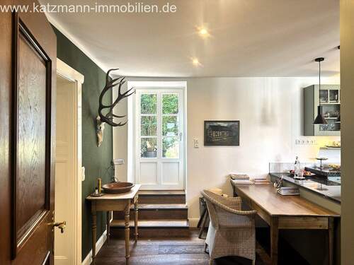 Repräsentatives Wohnhaus (im KP enthalten) - Büro mit 142,60 m&sup2; in Nettersheim zum Kaufen