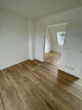 Schlafzimmer mit Ankleide OG - 