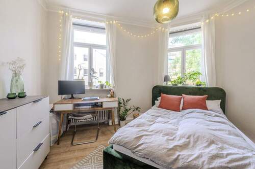 Schlafzimmer 1. OG - 