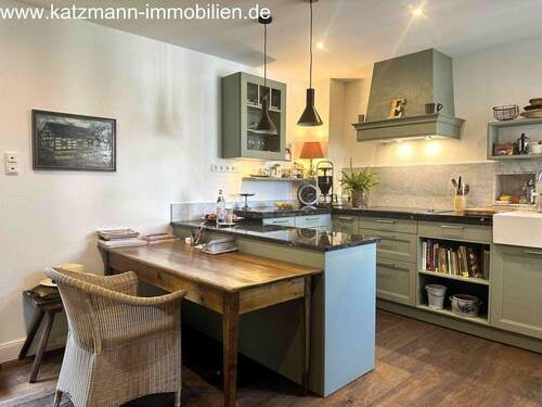 Küche mit Essbereich - 