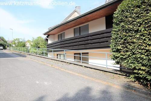  Anbau, Hier: Praxis (EG) und FeWo (OG) - 