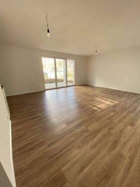 Wohnen-Essen - 4 Zimmer Etagenwohnung zur Miete in Weil am Rhein