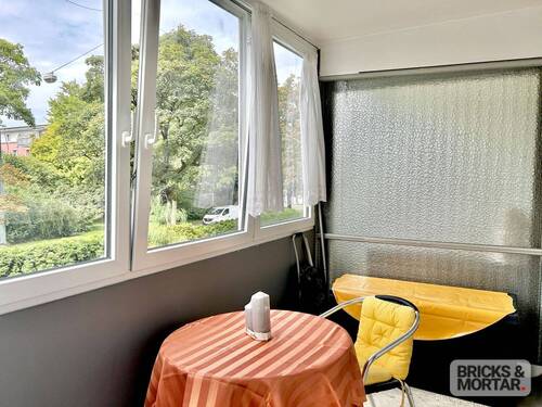 Wintergarten - Etagenwohnung mit 63,20 m² in Augsburg / Pfersee zum Kaufen