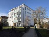 Zugang - Moderne, helle 3-Zimmer-Wohnung mit TG-Stellplatz zentral in Leutkirch!