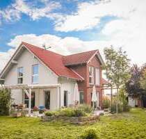 Modernes Einfamilienhaus mit großem Garten - energieeffizient (A+) & zeitgemäß wohnen in Pettstadt