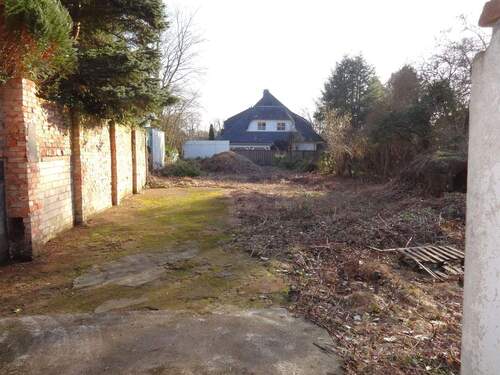 Grundstück mit Baugrundstück separat - Reihenendhaus mit 147,00 m&sup2; in Bremen zum Kaufen