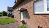Hauseingang - 8 Zimmer Mehrfamilienhaus, Wohnhaus zum Kaufen in Lippstadt / Dedinghausen