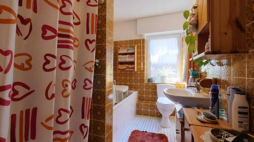  Badezimmer EG Whg. links - 