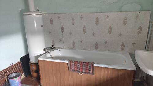 OG 3 - Bad mit Badewanne - 