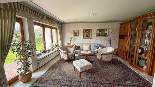 Wohn- und Esszimmer - 