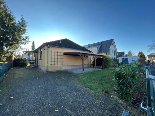 Hausansicht - 4 Zimmer Bungalow in Wunstorf