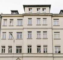 Fix & Fertig zum Neubezug ! 1,5 ZKB + schöner Balkon 51 qm frisch saniert sucht SIE! - Leipzig Möckern