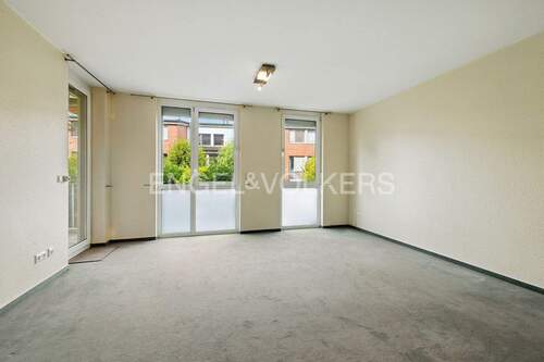 Wohnzimmer - Etagenwohnung mit 74,00 m² in Norderstedt zum Kaufen