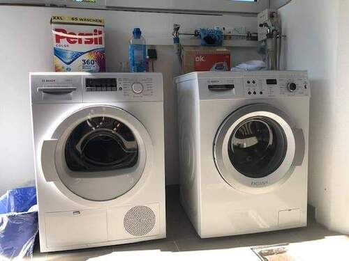 Gemeinschaftsbereich Waschmaschine und Trockner.jpg - 