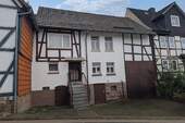 Frontansicht - 6 Zimmer Einfamilienhaus zum Kaufen in Großalmerode