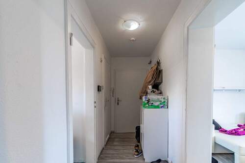 Flur - Etagenwohnung mit 37,00 m&sup2; in Gifhorn zum Kaufen