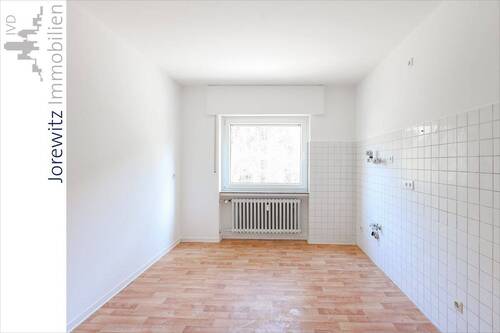 004 - Küche - Etagenwohnung mit 80,00 m&sup2; in Bielefeld / Senne zur Miete