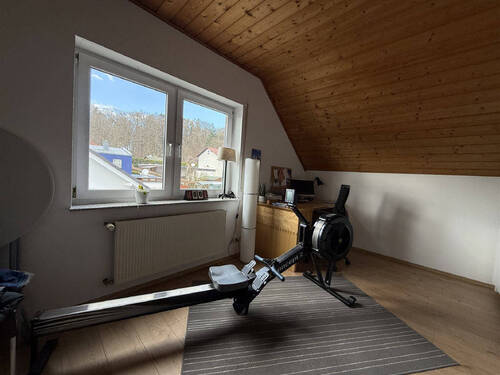 Büro - 4 Zimmer Etagenwohnung zum Kaufen in Welschneudorf