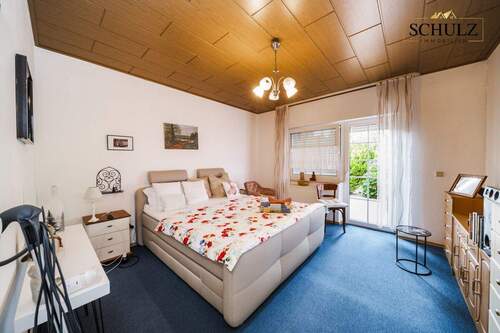 Schlafzimmer EG - 