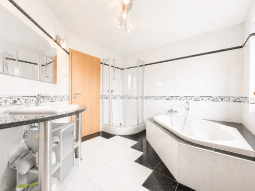OG Badezimmer - 
