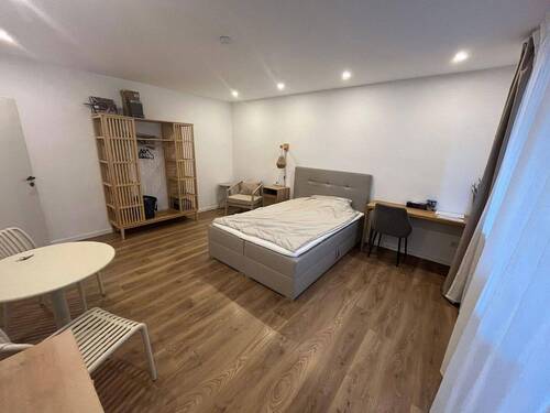 Wohnzimmer - 2 Zimmer Etagenwohnung in Frankfurt am Main