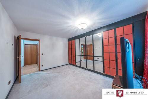 Schlafzimmer EG Bild 2 - 