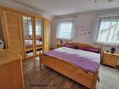 Schlafzimmer 2.OG - 