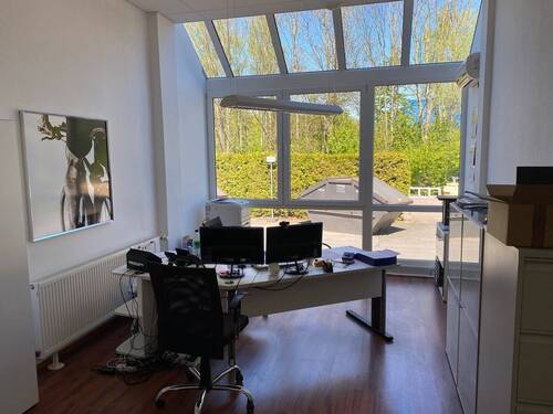 Büro.jpg - 
