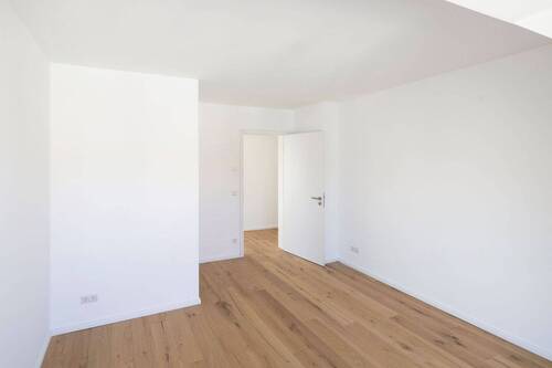 Zimmer 1 - 