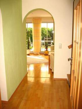 Flur EG - 4 Zimmer Reihenmittelhaus zum Kaufen in Schwabach