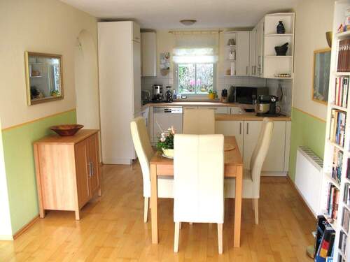 Küche, Essbereich - Reihenmittelhaus mit 96,00 m² in Schwabach zum Kaufen