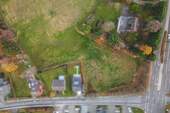 Luftbild - Attraktives Baugrundstück in zentraler Lage