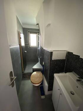 Badezimmer - Etagenwohnung mit 18,00 m² in Bad Sonden am Taunus zur Miete
