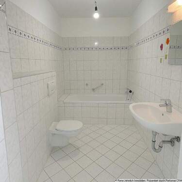 Bad Umbau möglich - Etagenwohnung mit 52,00 m² in Chemnitz zur Miete