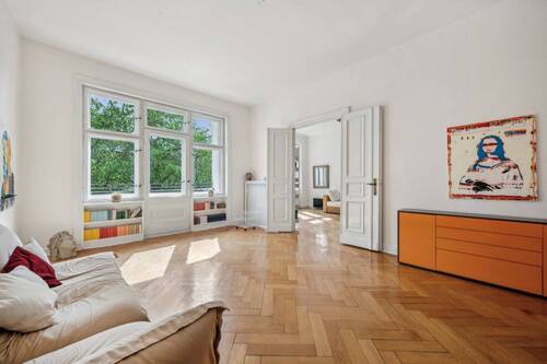 Wohn- und Arbeitszimmer - Etagenwohnung mit 183,00 m² in Berlin zum Kaufen